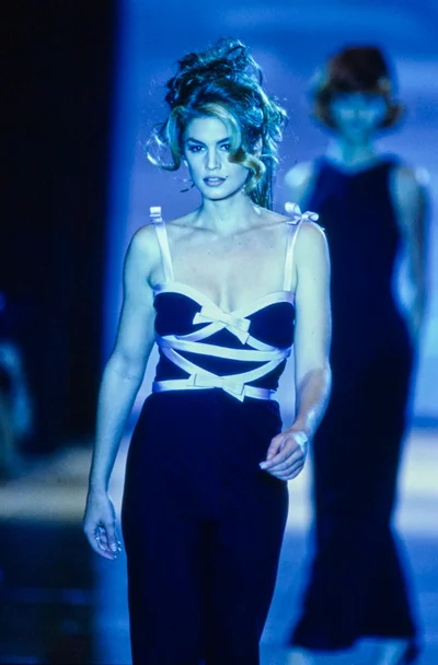 Look 32